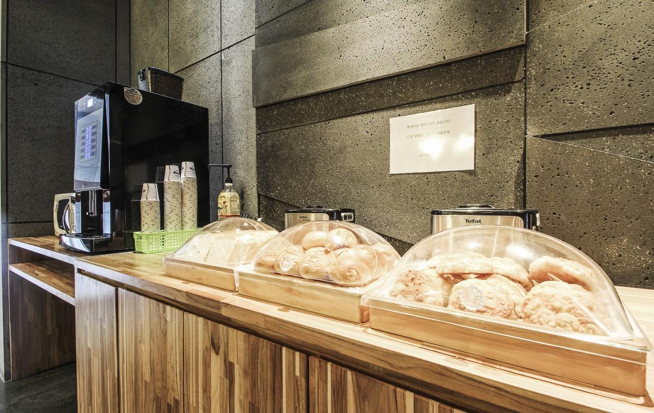 Haeundae Yeoubi Hotel Μπουσάν Εξωτερικό φωτογραφία